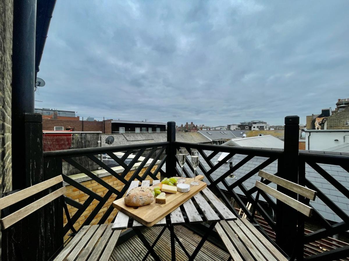 City Centre Gem In Southend Near The Beach, Station And Parking Apartamento Exterior foto