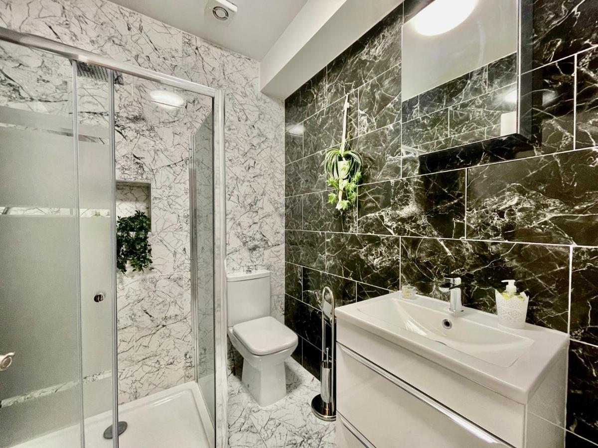 City Centre Gem In Southend Near The Beach, Station And Parking Apartamento Exterior foto