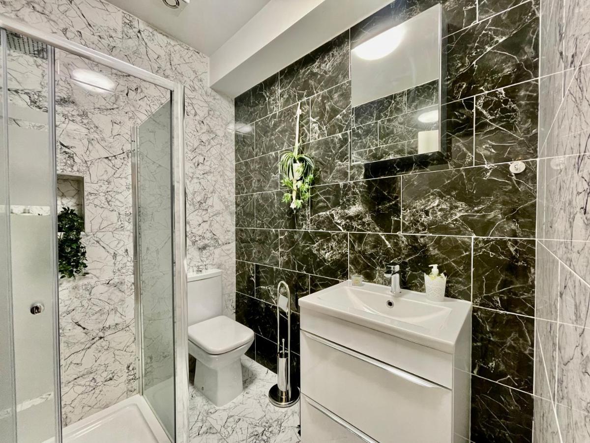 City Centre Gem In Southend Near The Beach, Station And Parking Apartamento Exterior foto
